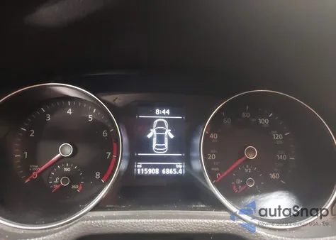 2018 Volkswagen Passat 2.0T R-Line/2.0T S z USA, uszkodzony, nr VIN 1VWAA7A37JC011349